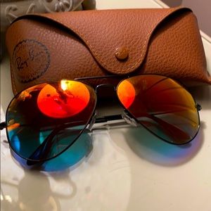 RAY BAN MIRROR AVIATORS